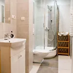 U Bohuna Jacuzzi & Sauna شقة
