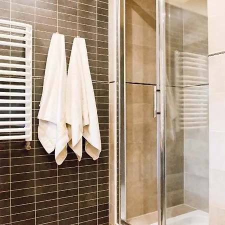 U Bohuna Jacuzzi & Sauna Apartment *