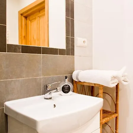 U Bohuna Jacuzzi & Sauna Закопане