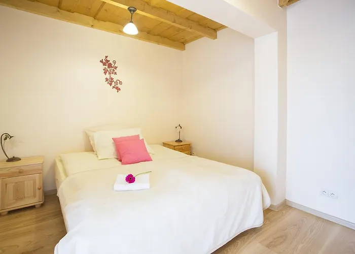 U Bohuna Jacuzzi & Sauna Apartman *